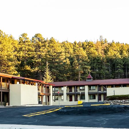 Red Roof Inn Plus+ Williams - Grand Canyon Kültér fotó