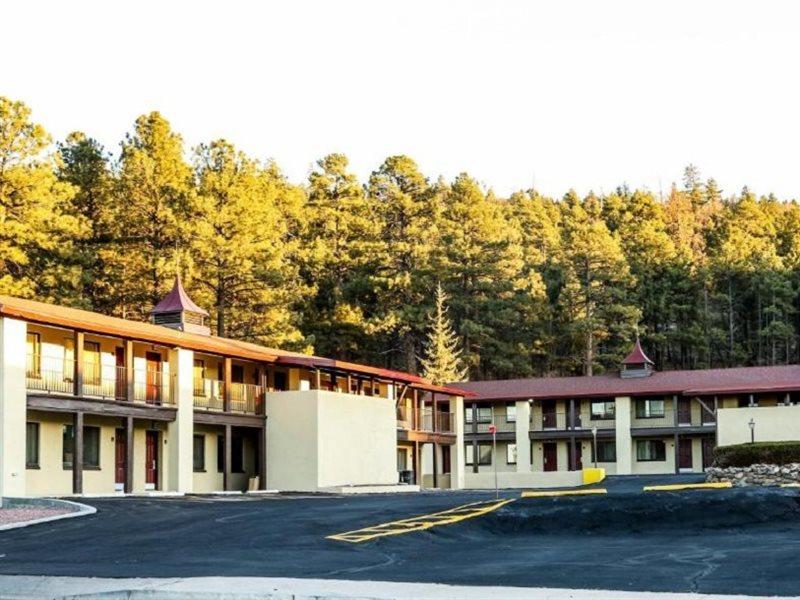 Red Roof Inn Plus+ Williams - Grand Canyon Kültér fotó
